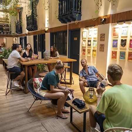 Hotel Socialtel